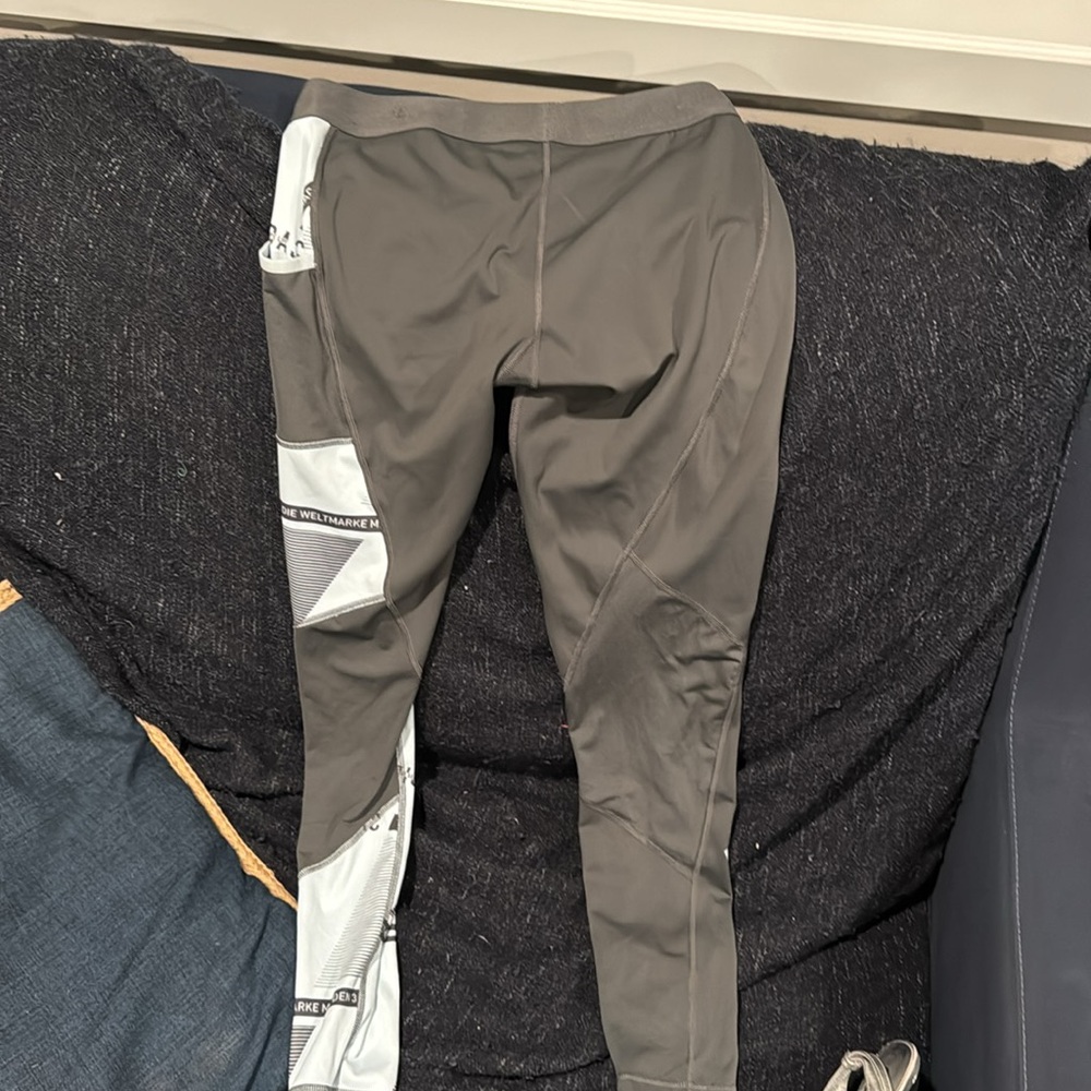 Workout tights - Picture 7 of 7